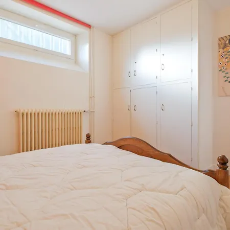 Apartment -gite Cosy De Monplaisir *